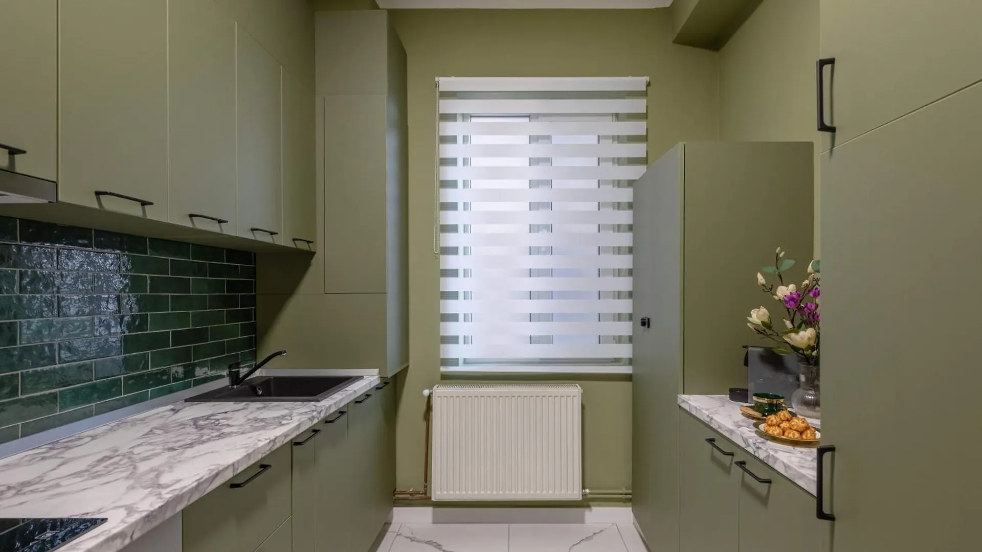 Serene 1Br Apartment In University Square Bucharest