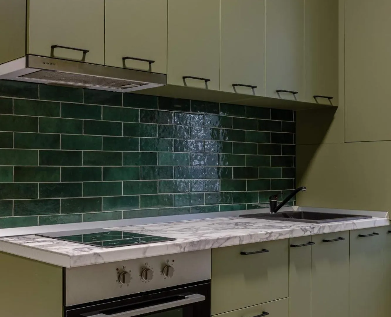 Serene 1Br Apartment In University Square Bucharest