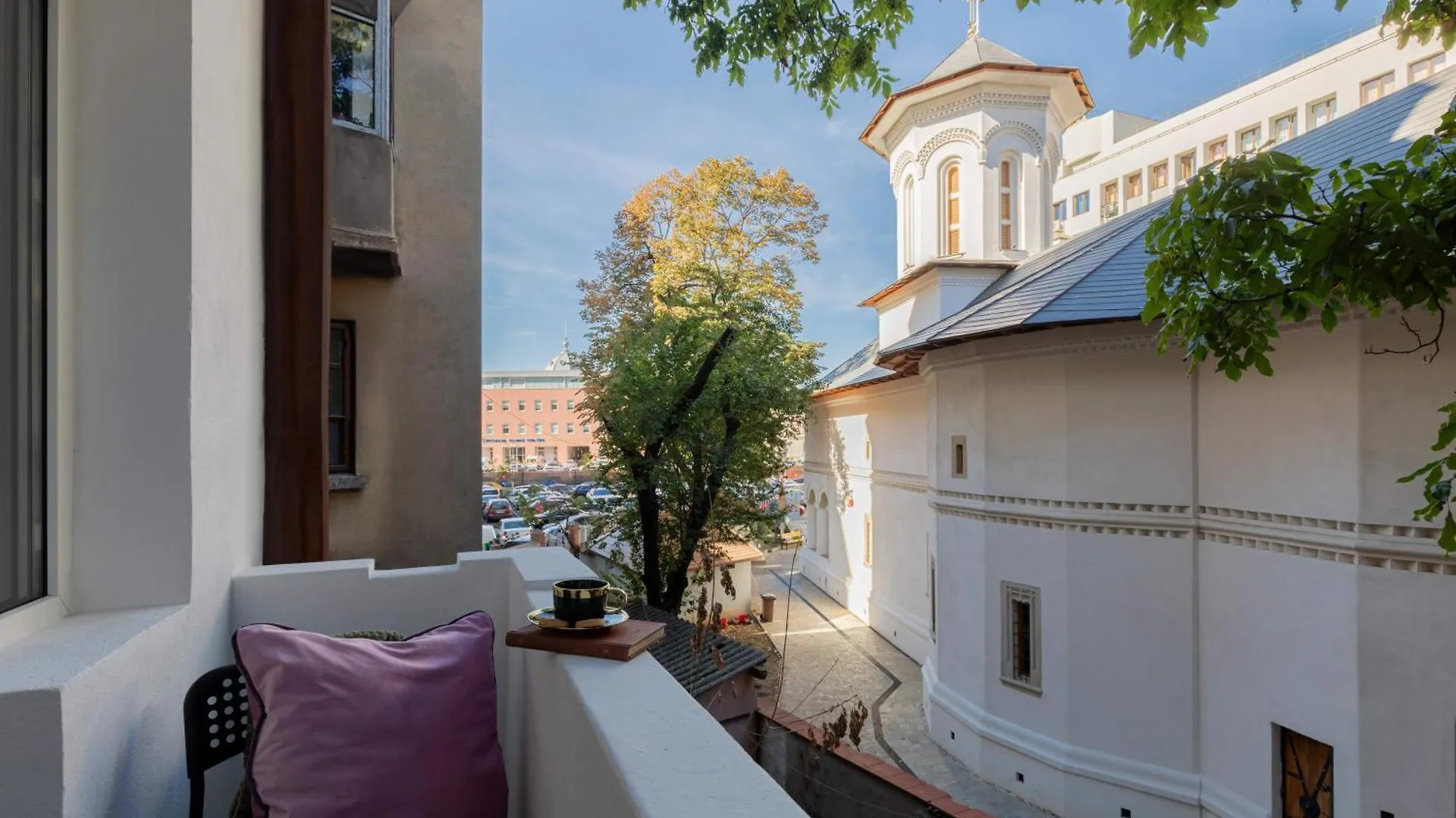 Serene 1Br Apartment In University Square Bucharest Romania