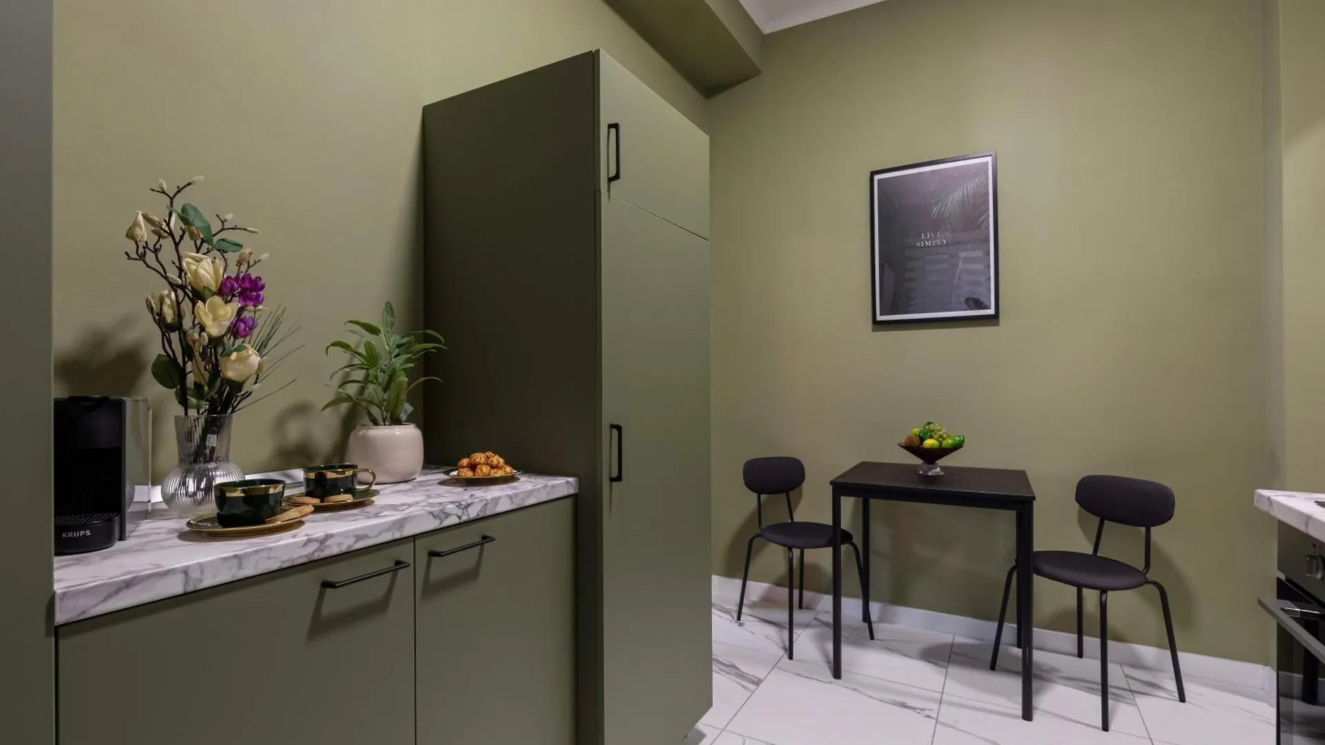 Serene 1Br Apartment In University Square Bucareste